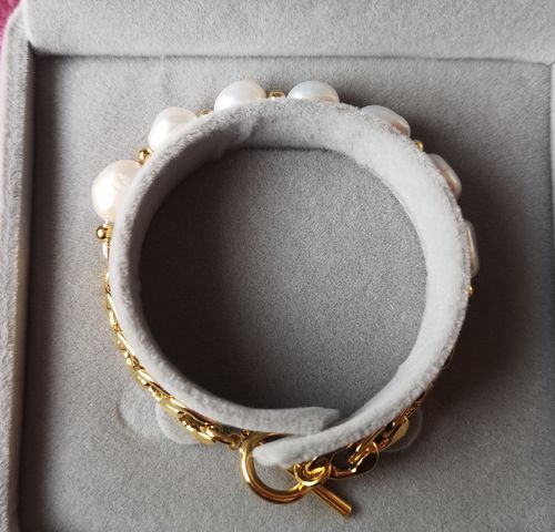 Customer photo review of Luxury Gold Baroque Pearl Bracelet