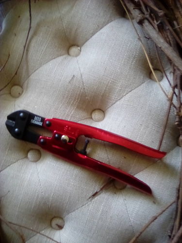 Customer photo review of 8.25"L Straight Head Cutter Fuchsia, W/Logo MT1070