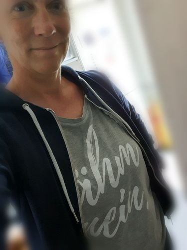Customer photo review of ähm nein. Words on Shirts  - Damenshirt