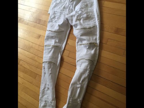 Customer photo review of Skinny Stretch Denim Ripped Pants