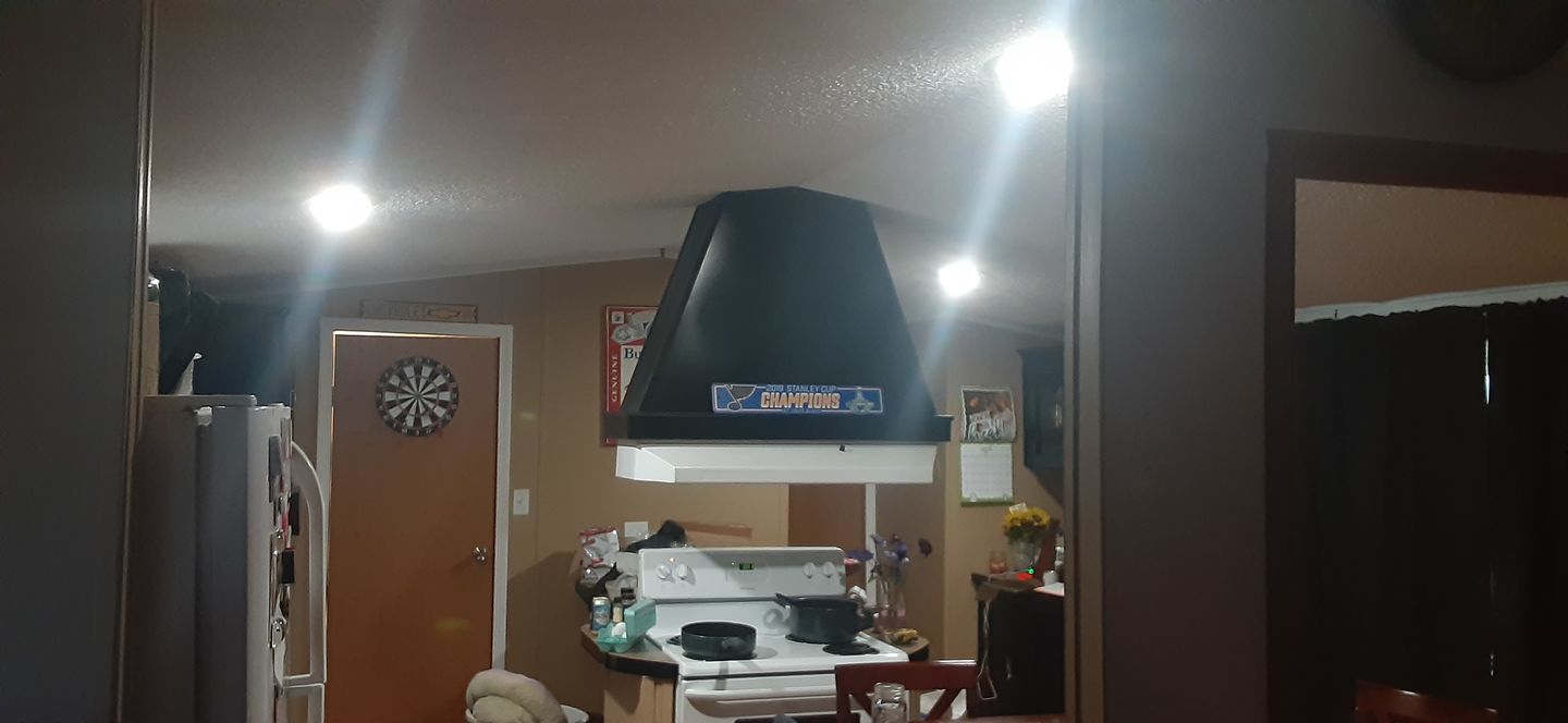 Customer photo review of 5/6-inch Dimmable LED Disk Downlights, Recessed Ceiling Light Fixture, 15W, Commercial Downlights