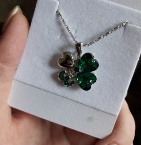 Customer photo review of Clover Necklace