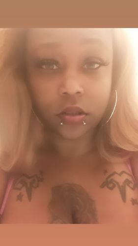 Customer photo review of [US Warehouse] Icy Grey Prescription Contact Lenses