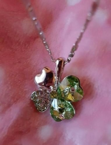 Customer photo review of Clover Necklace
