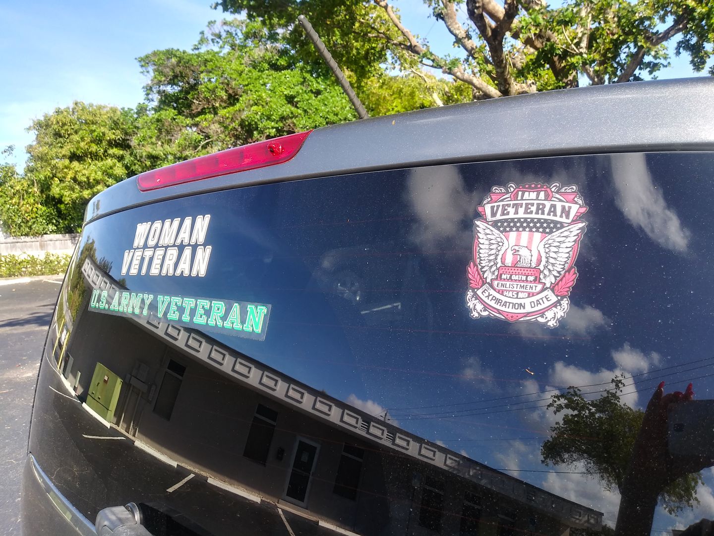 Customer photo review of I Am A Veteran - Eagle 4" Decal