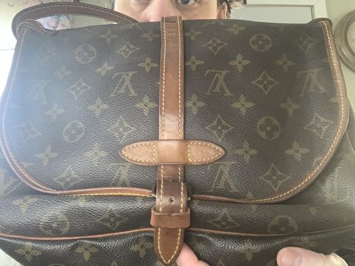 Customer photo review of Vintage Louis Vuitton Saumur 30 Crossbody Bag AR8909
