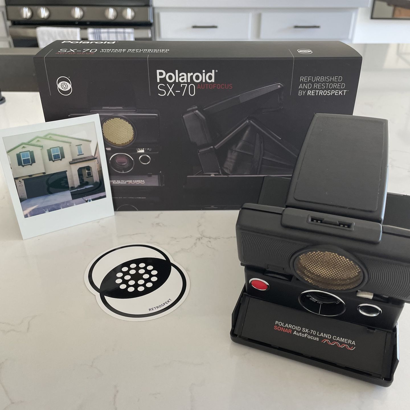 Customer photo review of Polaroid SX-70 Sonar Autofocus Black Folding Instant Film Camera