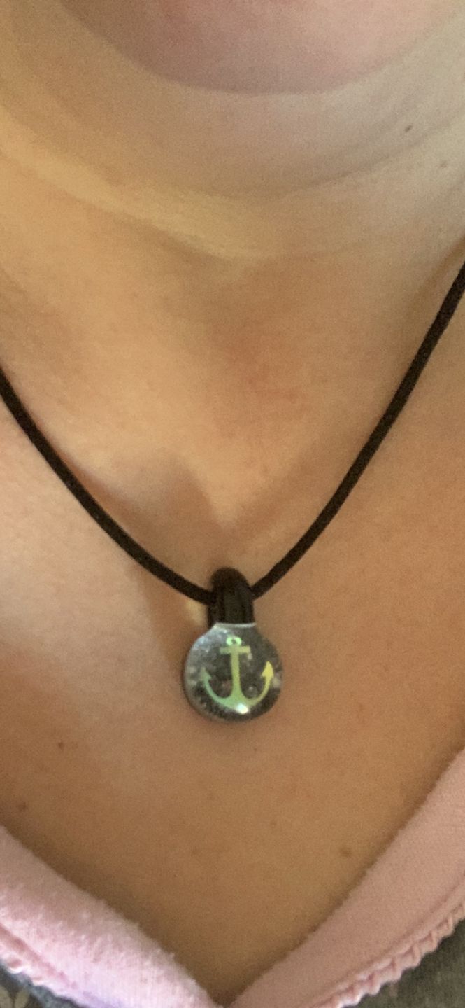 Customer photo review of Anchor Hologram Pendant with Infused Cremation Ash