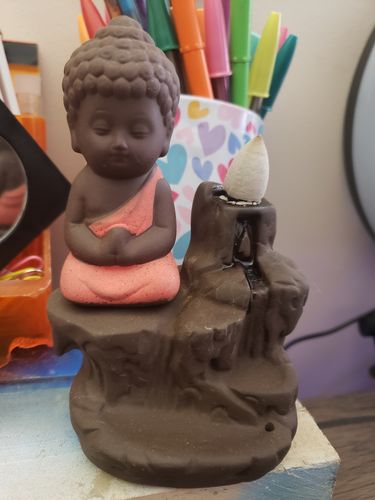 Customer photo review of Porta Incienso Monje + 10 Inciensos Especiales