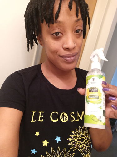 Customer photo review of Refresher Spray w/ Rose Water | 8 oz