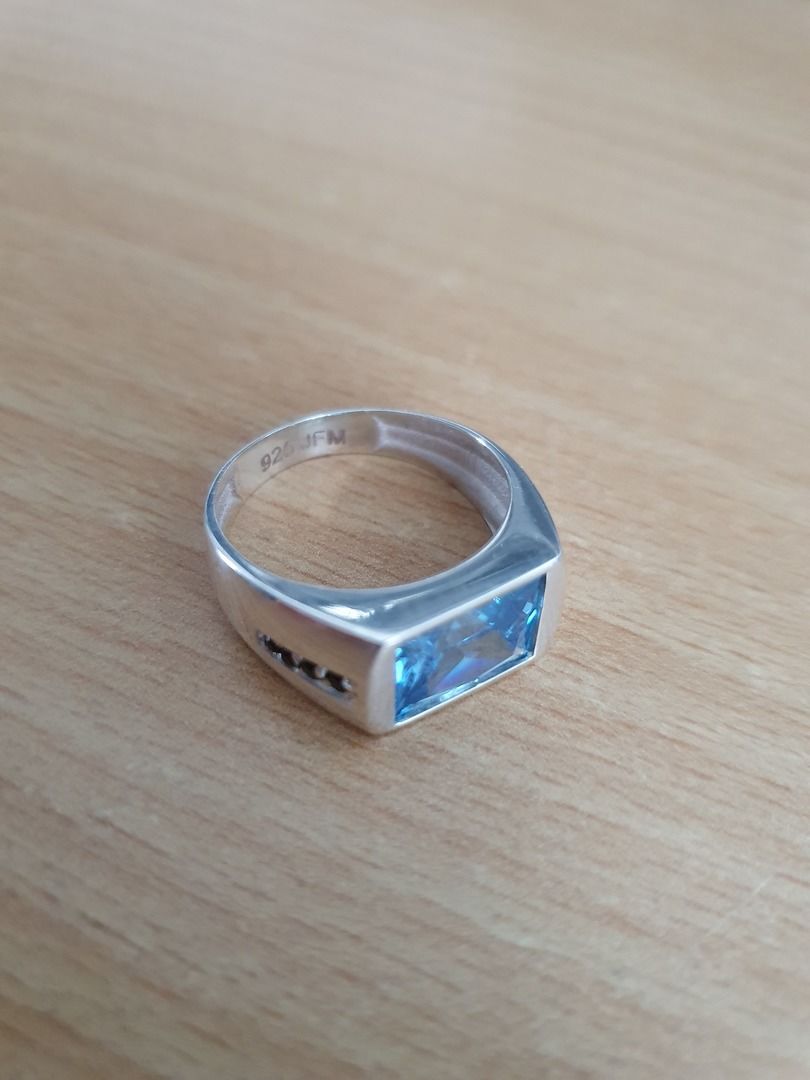 Customer photo review of Men's Topaz Ring in 925 Sterling Silver with Black Onyx Accents