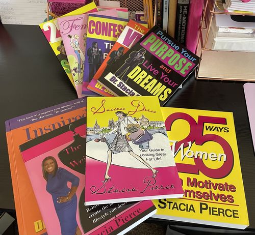 Customer photo review of Read To Suceed: 9 Book Bundle