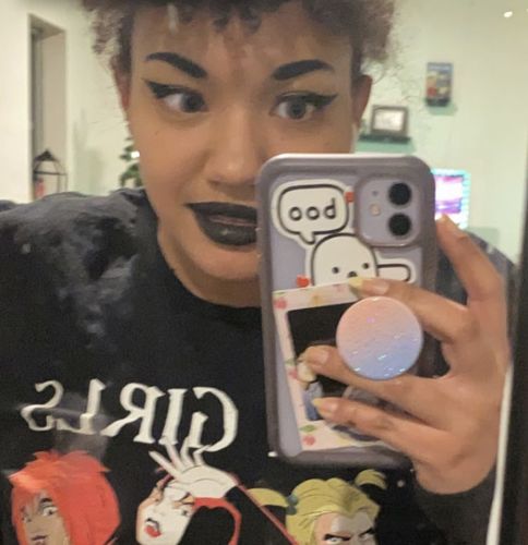 Customer photo review of TTDeye Edge Grey Colored Contact Lenses