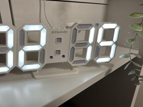Customer photo review of ASTRONORD™ Digital LED Clock