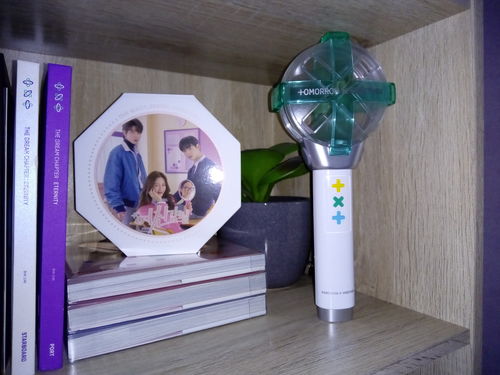 Customer photo review of [OFFICIAL] TXT TOMORROW X TOGETHER LIGHTSTICK