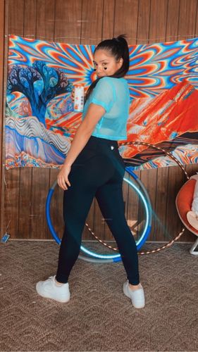 Customer photo review of Cropped Net T-Shirt - Aruba Blue