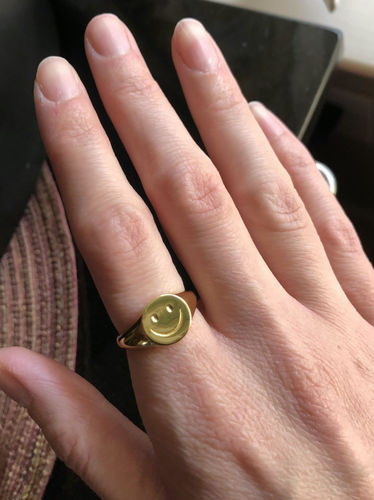 Customer photo review of Happy Signet Ring