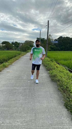 Customer photo review of Hoka One One Men's Carbon X