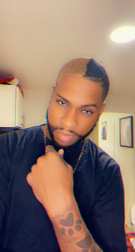 Customer photo review of Elite Snow Flake Contact Lenses