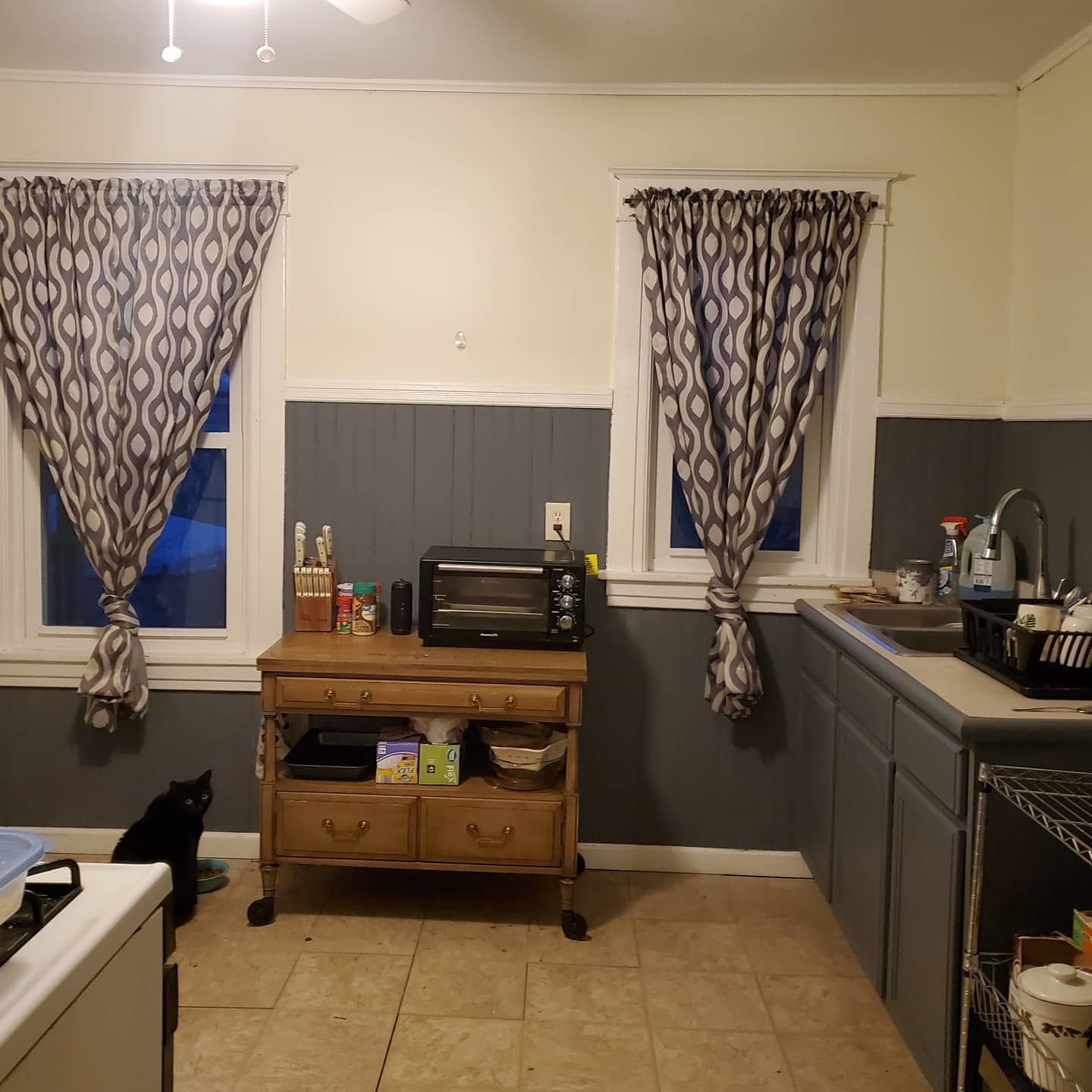 Customer photo review of Vanderbilt Gray - One Step Paint