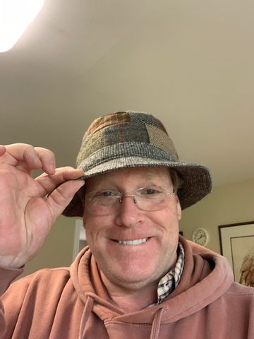 Customer photo review of Walking Hat Patchwork Tweed