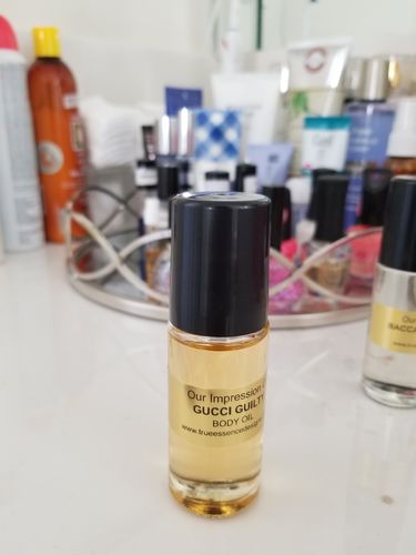 Customer photo review of Gucci Guilty Type Body Oil Roll On - Women