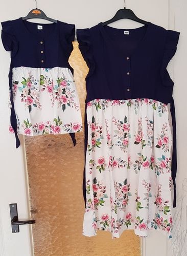 Customer photo review of Patchwork Floral Print Matching Dresses for Mommy and Me in Dark Blue