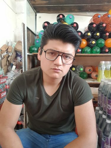 Customer photo review of Willow + Clip magnético