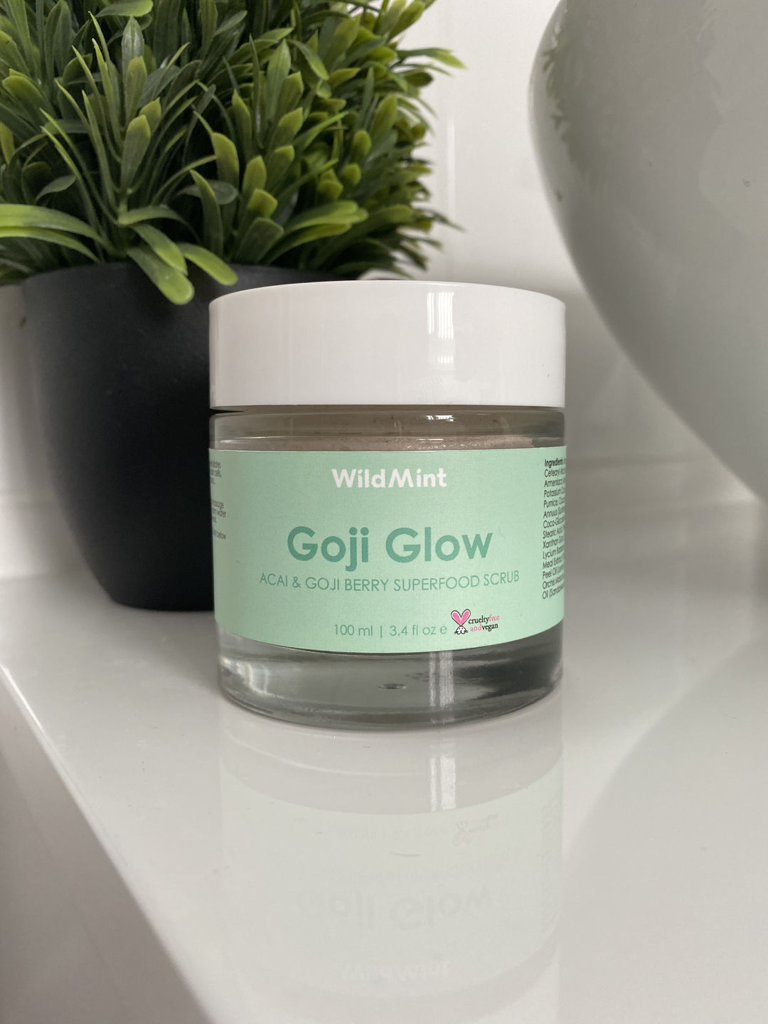 Customer photo review of Goji Glow