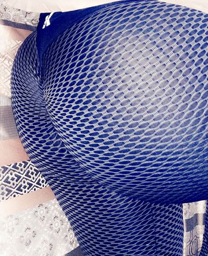 Linda R. review of Booty Lifting | Anti Cellulite Leggings image 1 out of 1