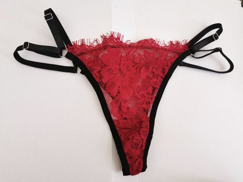 Customer photo review of Lucy String