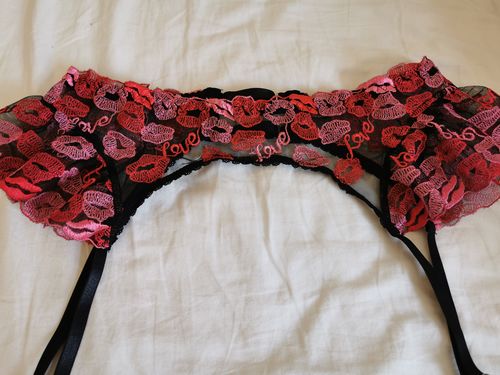 Customer photo review of Lipsy Stapsgürtel