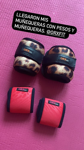 Customer photo review of Muñequeras WRAP Print Pink