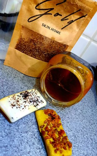 Customer photo review of Glow Turmeric + Honey Body & Face Sugar Scrub