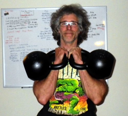 Customer photo review of 32kg / 70lbs E-coated Cast Iron Kettlebell