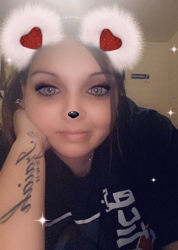 Customer photo review of Natural Quartzo Contact Lenses