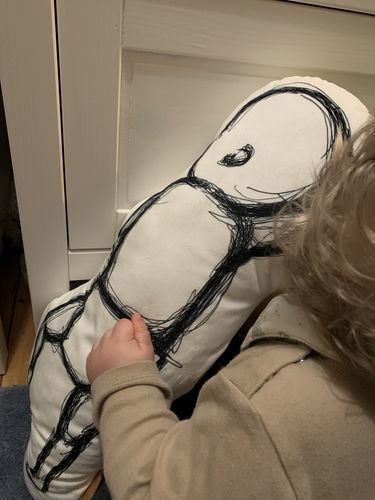 Customer photo review of BABYKISSEN SCRIBBLE TWO