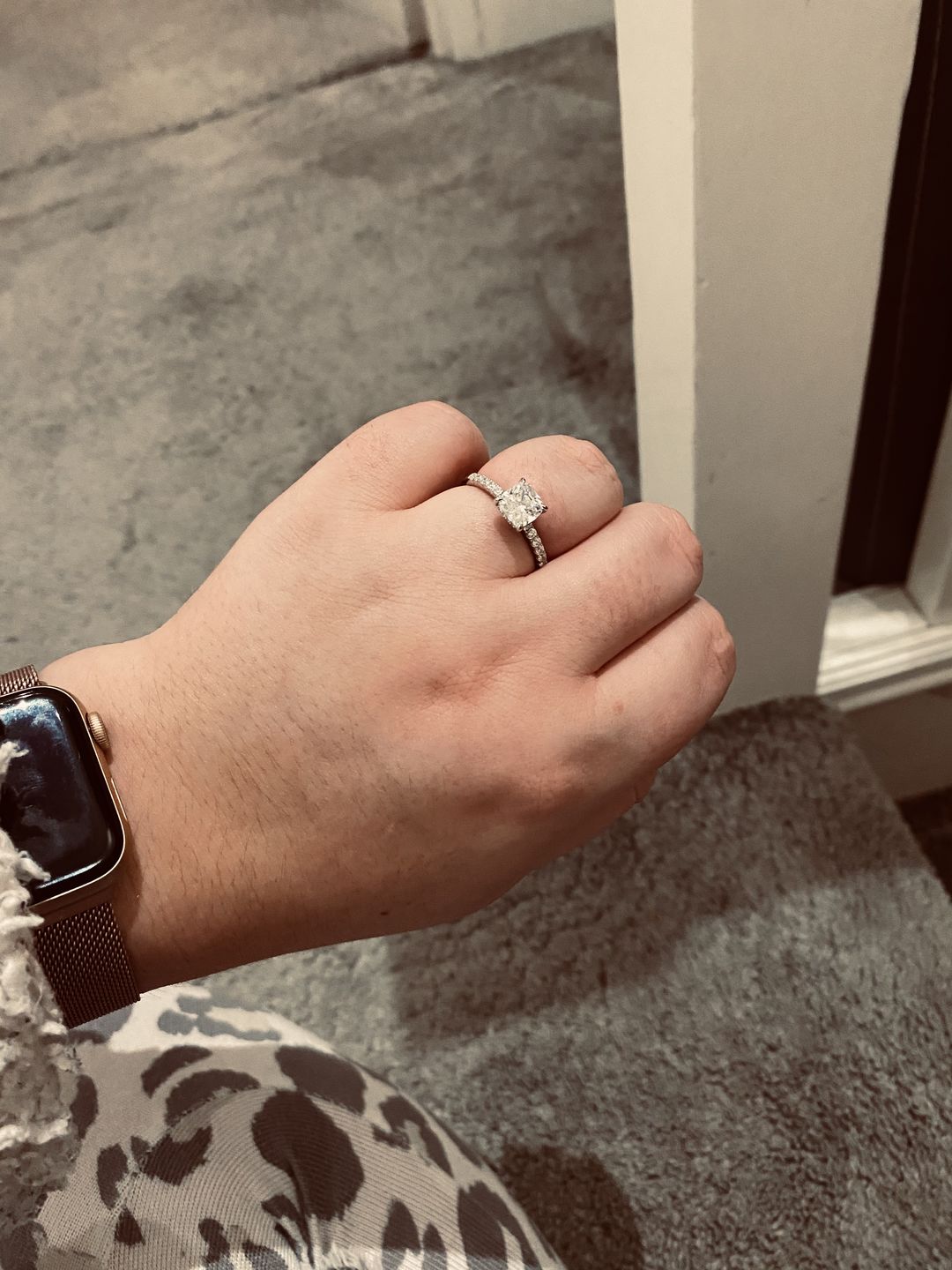 Customer photo review of Louily 2~2.5 Carat Cushion Cut White Sapphire Women's Engagement Ring