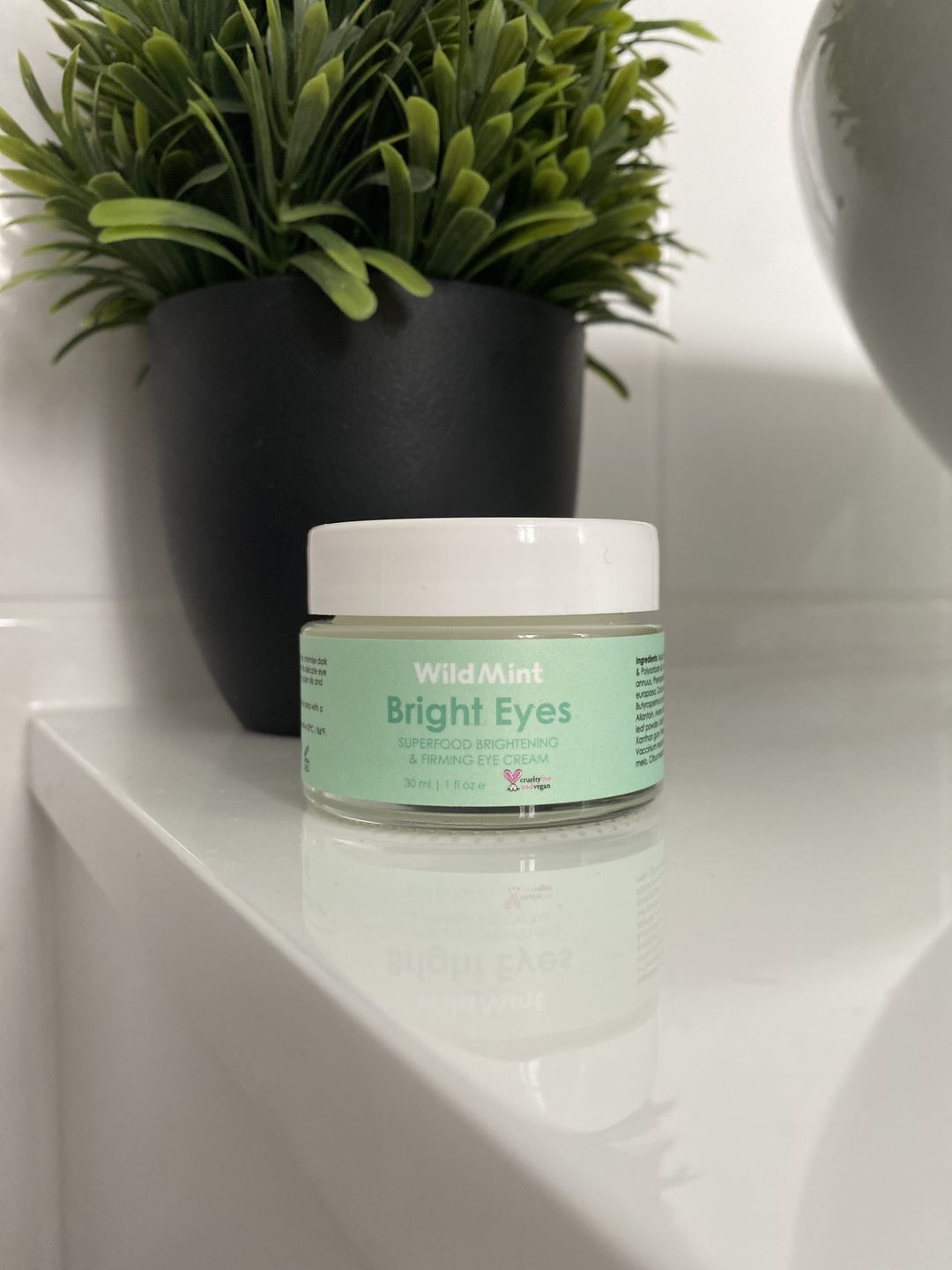 Customer photo review of Bright Eyes