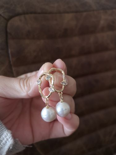 Customer photo review of Irregular Pearl Drop Earrings