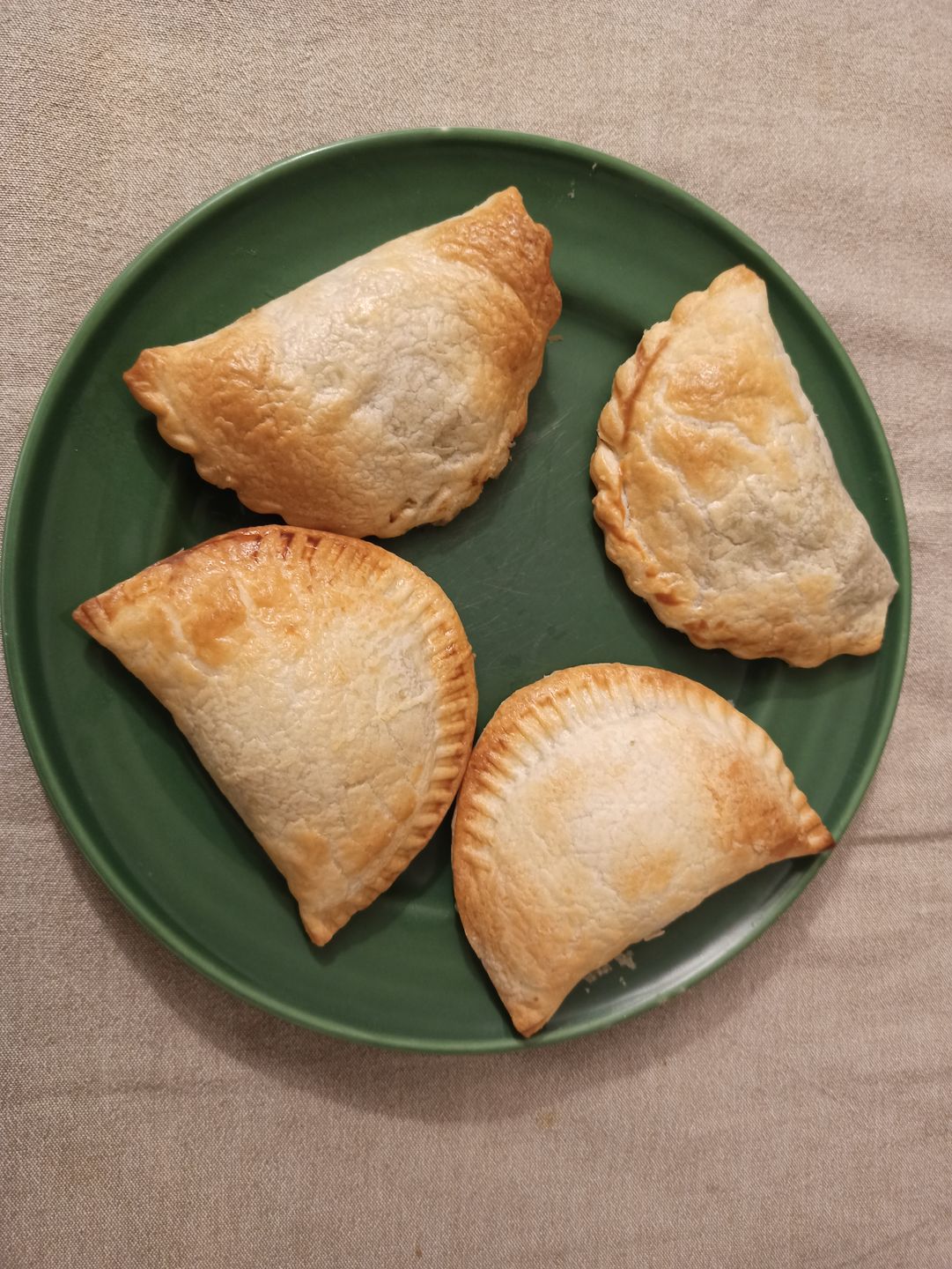 Customer photo review of Empanadas au boeuf argentin coupé au couteau x4 (surgelées)