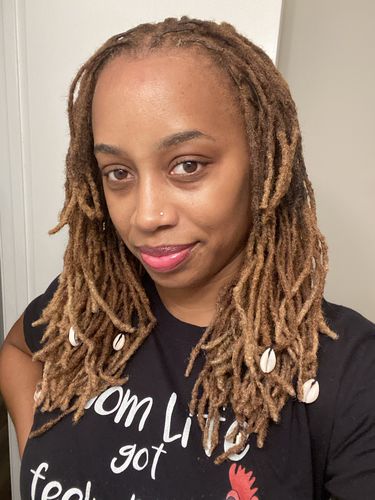 Customer photo review of Braids, Loc & Twist Firm Hold Pomade | 4 oz