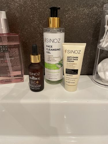 Customer photo review of Acne set