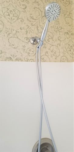 Customer photo review of 3-Spray Handheld Shower Head Set