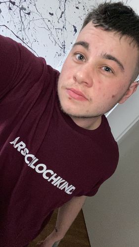 Customer photo review of Arschlochkind.  - Standard Shirt Damen/Herren