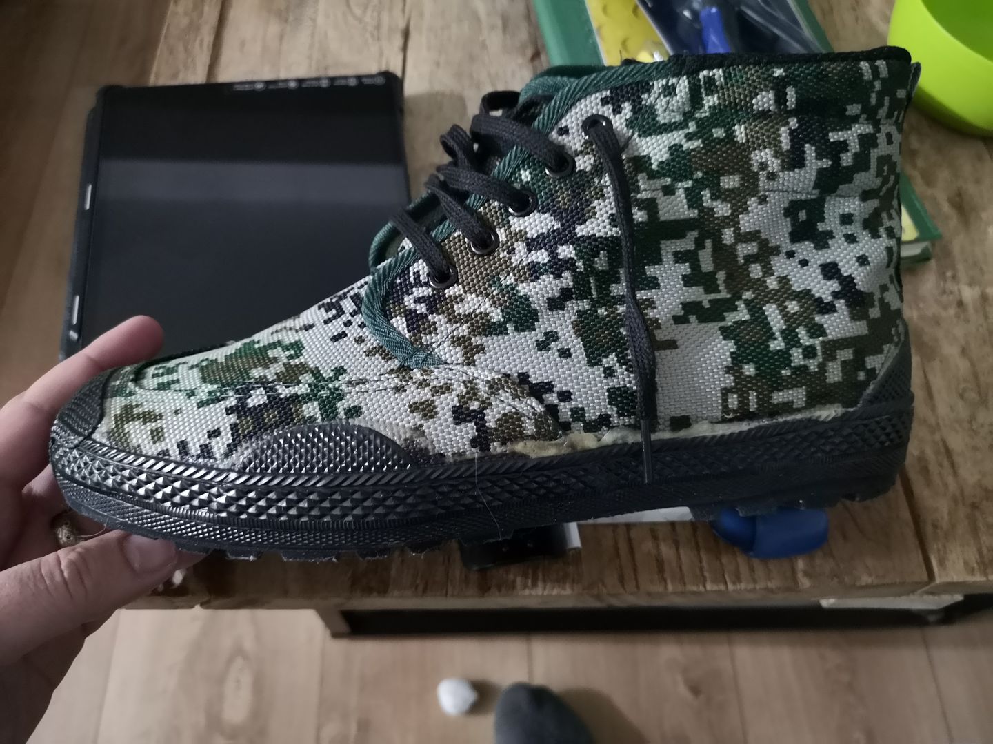 Customer photo review of ÎNCĂLȚĂMINTE UȘOARE  DE VÂNĂTOARE [SNEAKERS RESPIRABILI]