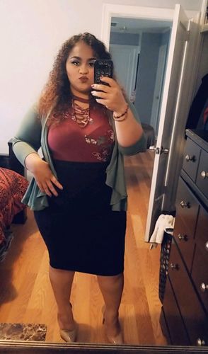 Customer photo review of Family Combo (6 Bags of Detox Tea + Mug + Mariposa Palette)