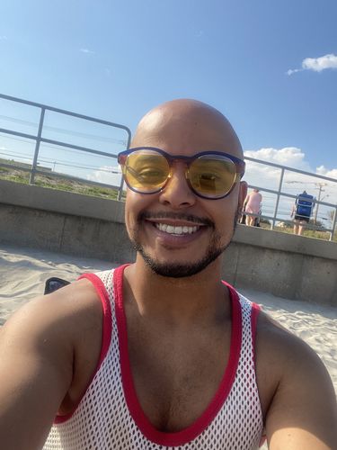 Customer photo review of Truan Sunglasses