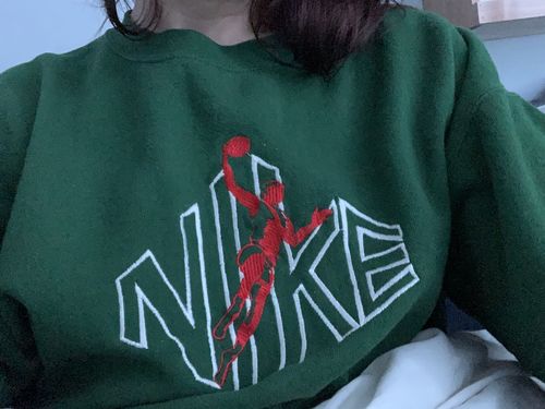 Customer photo review of Vintage Bootleg Nike Sweatshirt Size XL