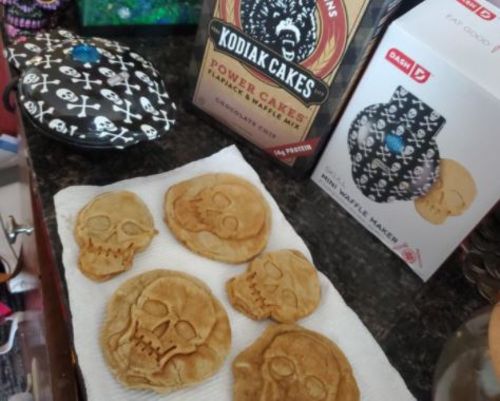 Customer photo review of Delicious Skull Waffle Maker